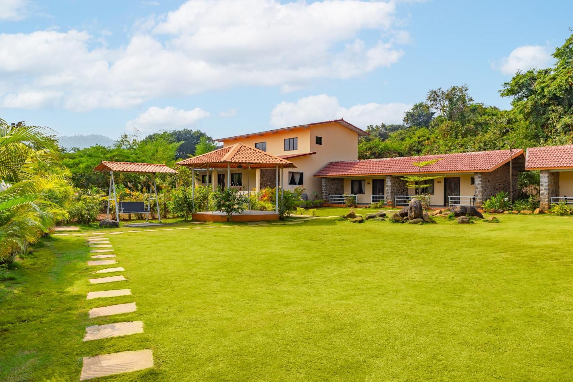 Casa Amora Lonavala Eksteriør billede