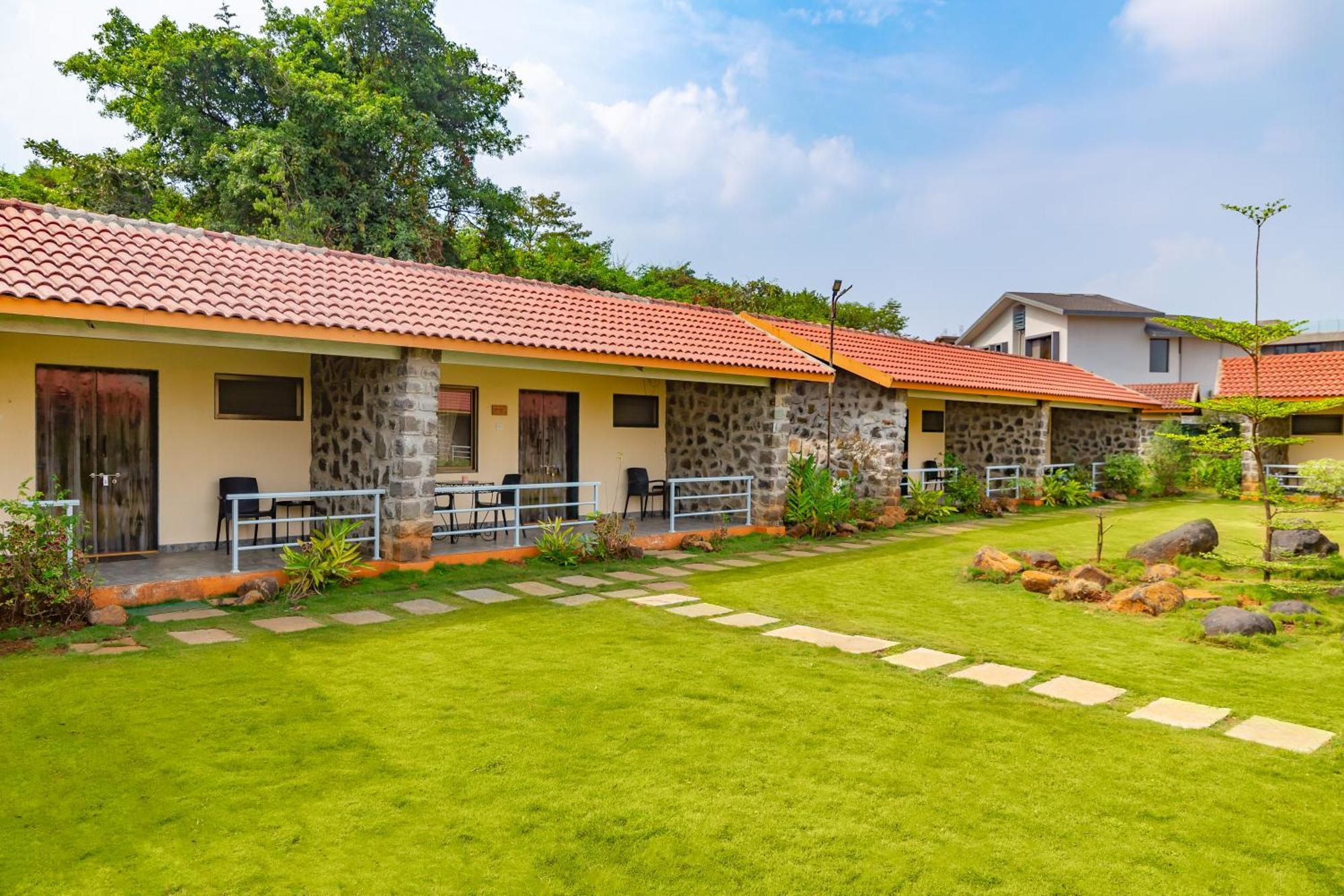 Casa Amora Lonavala Eksteriør billede