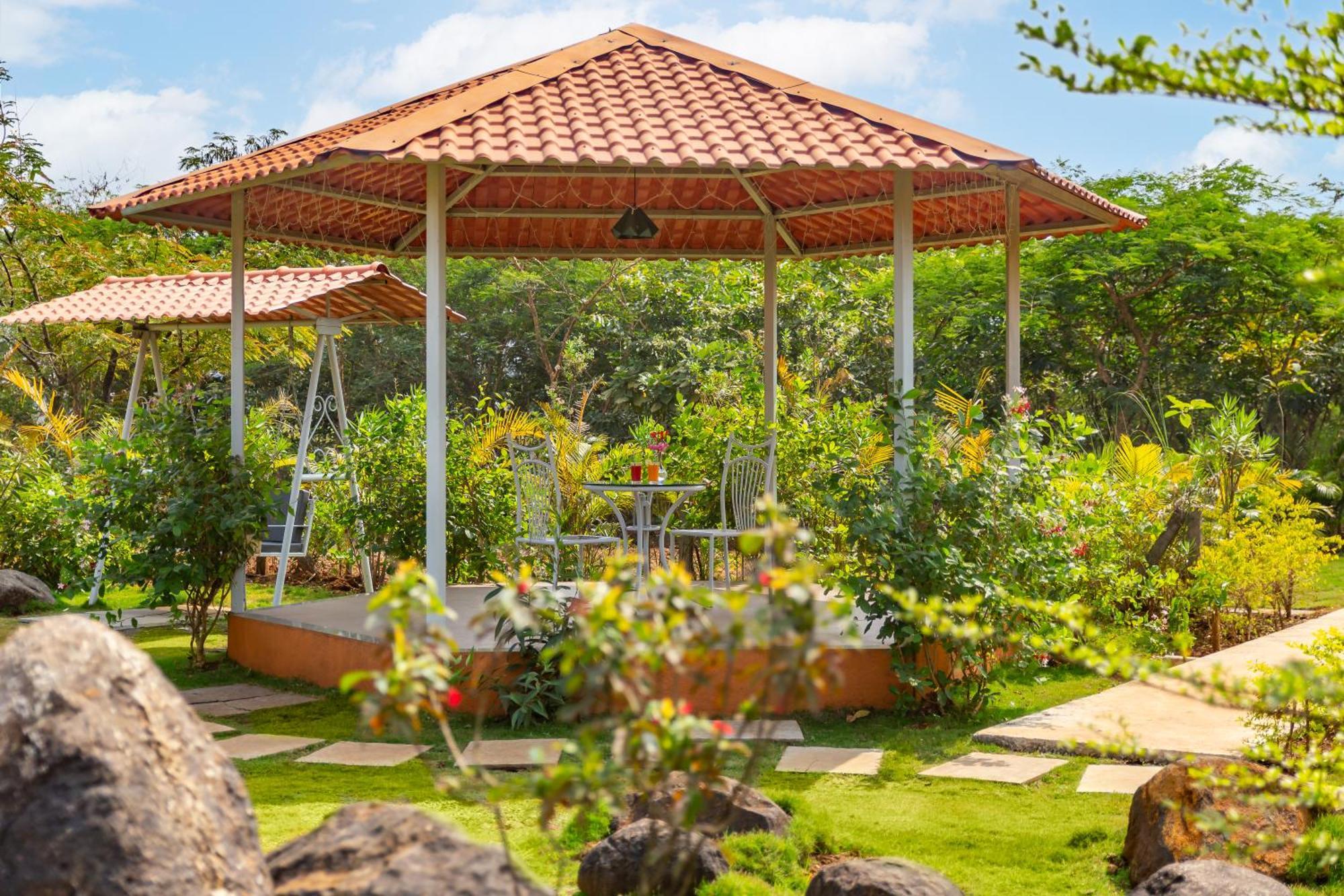 Casa Amora Lonavala Eksteriør billede