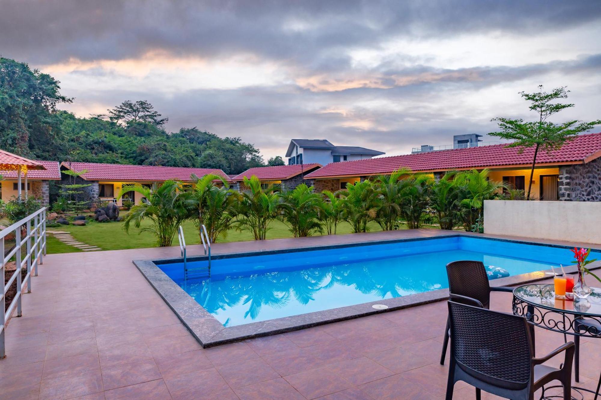 Casa Amora Lonavala Eksteriør billede